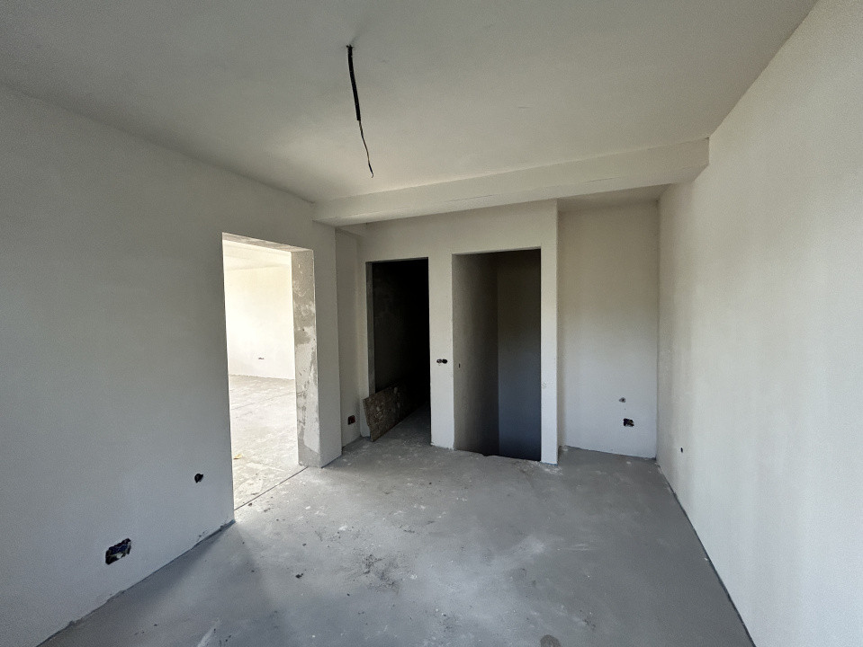 Casa individuala de vanzare Chinteni Lac 180mp utili plus 250mp teren