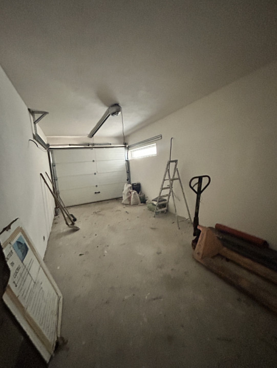 Casa individuala de vanzare Chinteni Lac 180mp utili plus 250mp teren