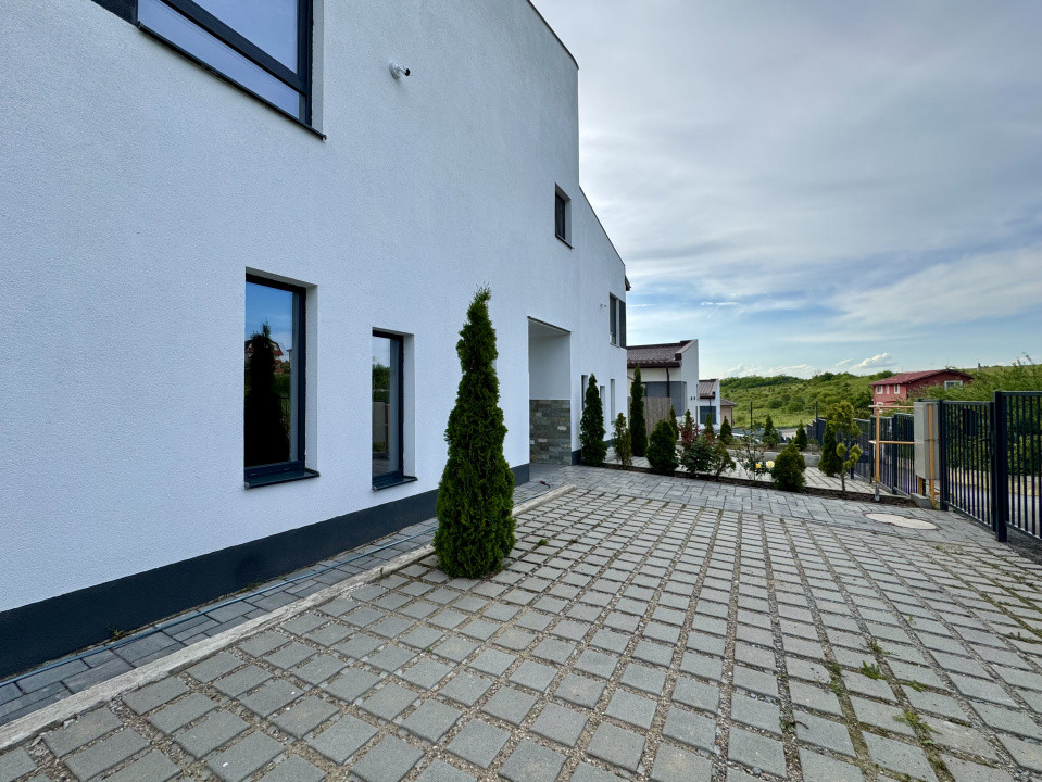 Casă tip duplex, 120 mp utili, teren 190 mp, PETFRIENDLY, cartier Borhanci