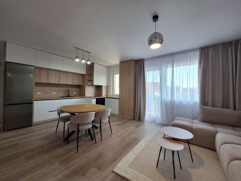 Apartament cu 2 camere, 58 mp, 2 parcari, zona Somesului