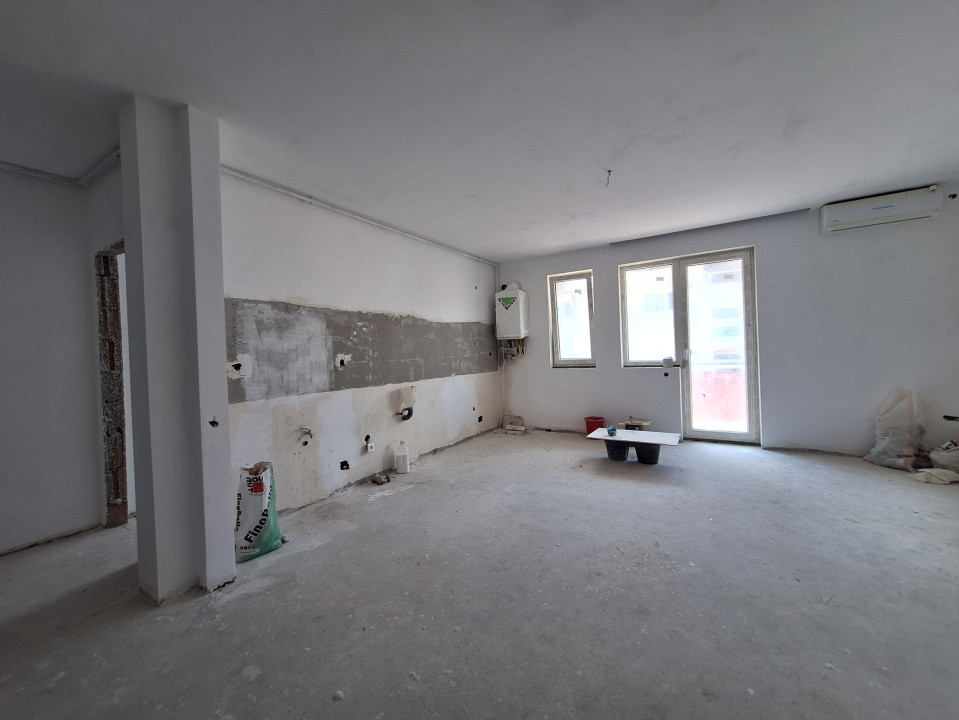 Apartament cu 3 camere, 66 mp, parcare, zona Terra