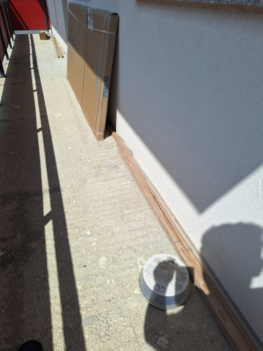 Apartament cu 3 camere, 66 mp, parcare, zona Terra