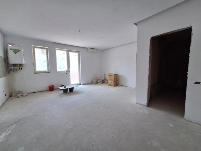 Apartament cu 3 camere, 66 mp, parcare, zona Terra