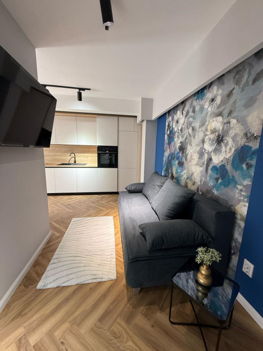 Apartament de 3 camere, 54 mp utili +Gradina, zona Terra