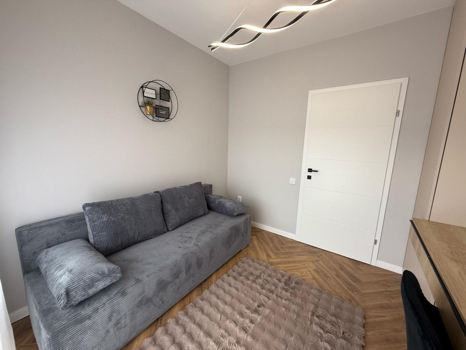 Apartament de 3 camere, 54 mp utili +Gradina, zona Terra