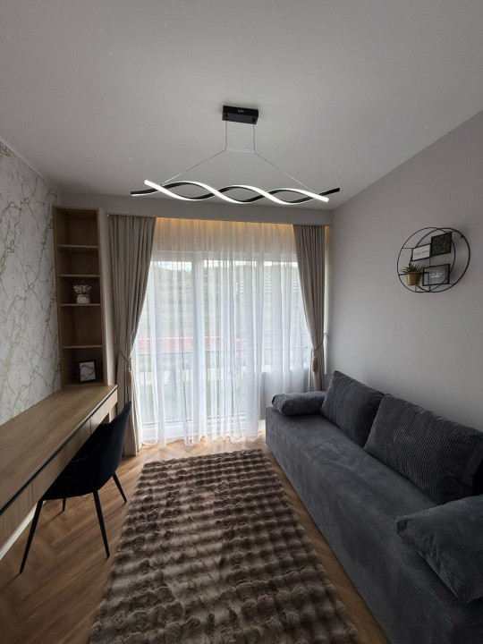 Apartament de 3 camere, 54 mp utili +Gradina, zona Terra