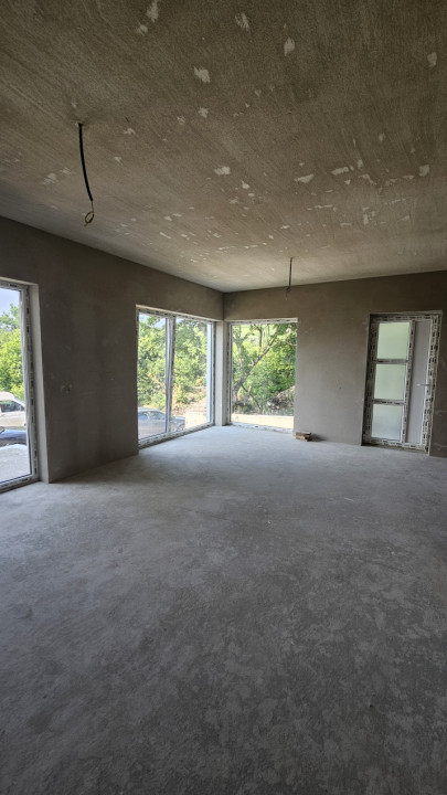 Duplex 5 camere, 220mp, garaj, zona Campului