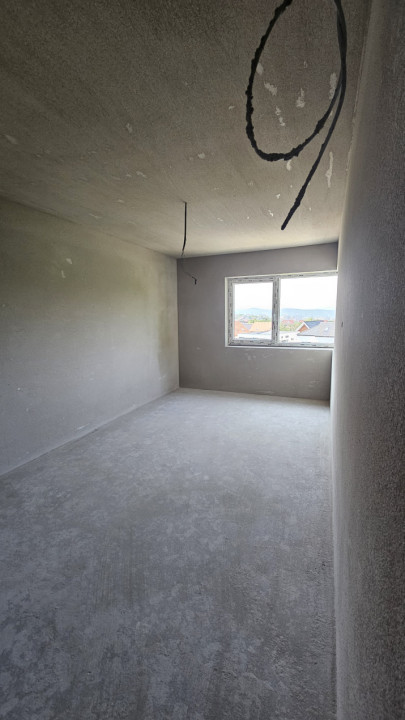 Duplex 5 camere, 220mp, garaj, zona Campului