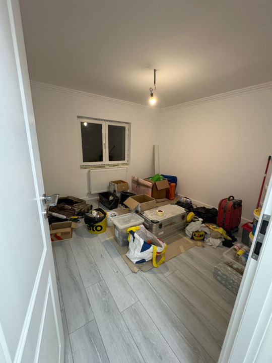 Apartament 4 camere - 61,33 mp utili - zona Avram I. - Floresti!