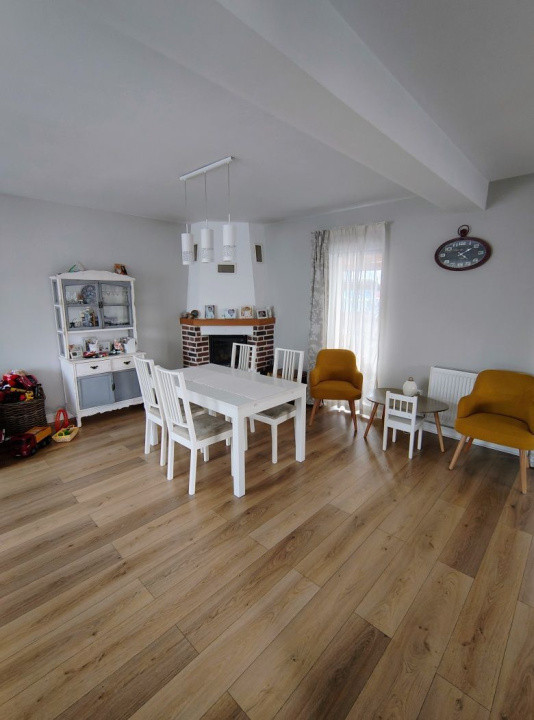 Duplex la cheie 120mp utili , 310mp teren zona Terra 