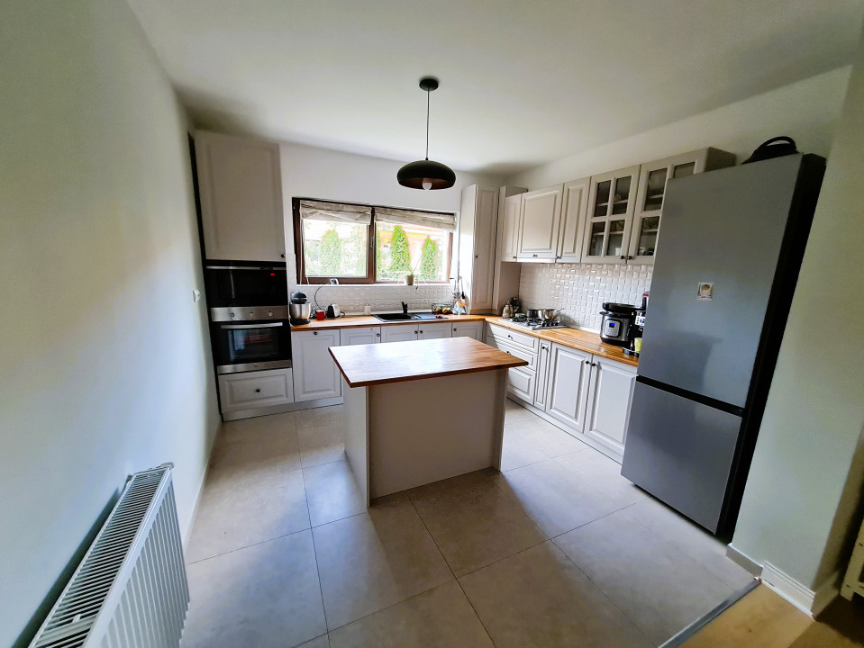 Duplex la cheie 120mp utili , 310mp teren zona Terra 