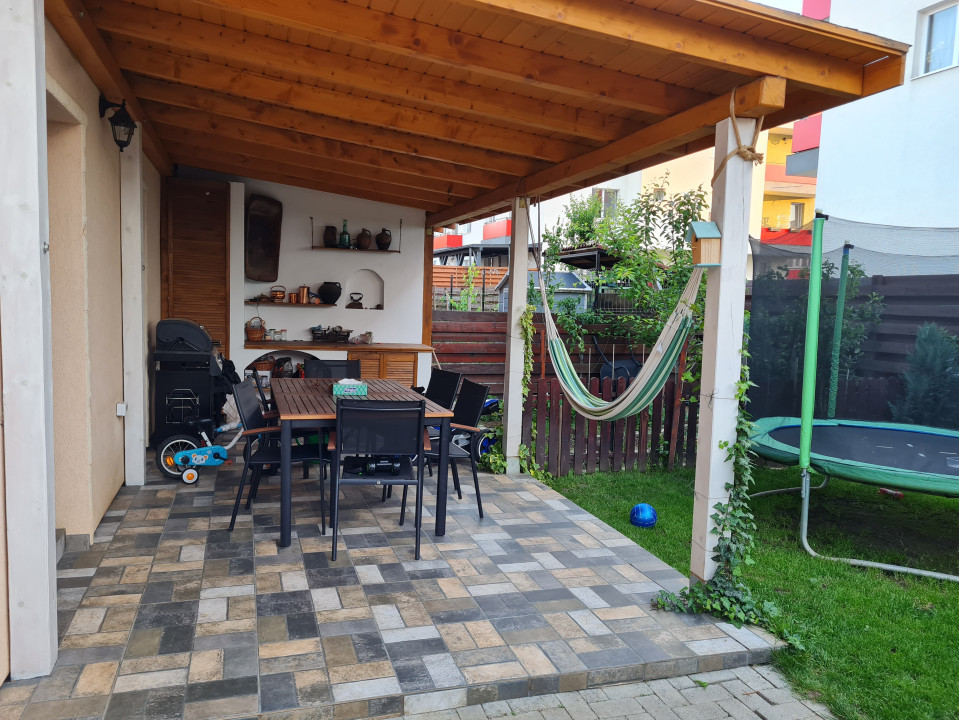 Duplex la cheie 120mp utili , 310mp teren zona Terra 