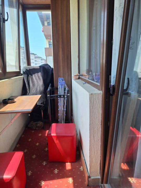 Apartament cu 3 camere, 75 mp, parcare, zona Eroilor