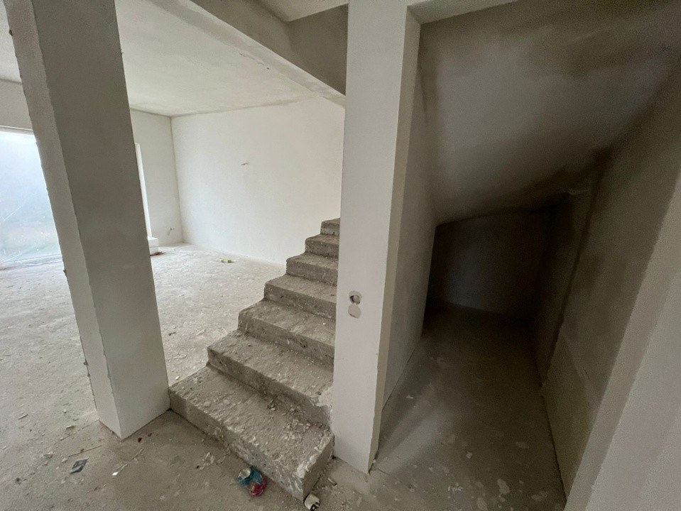 Duplex de 4 camere, 125 mp utili, garaj, zona Tineretului