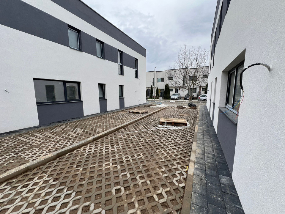 Duplex de 4 camere, 125 mp utili, garaj, zona Tineretului