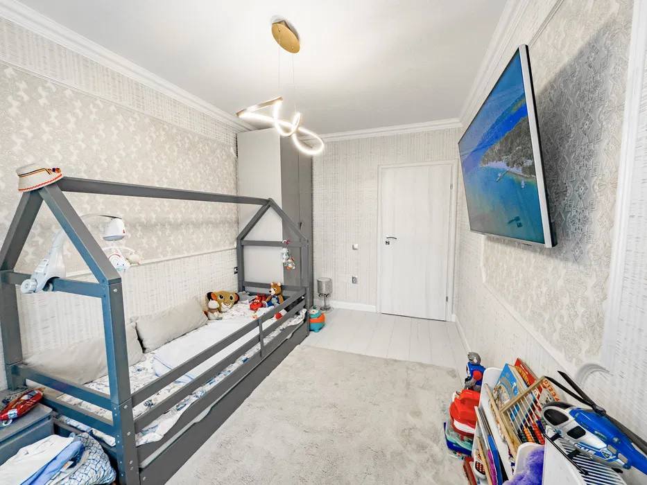 Apartament de 3 camere, 70 mp utili +Gradina, Razoare (VIVO)