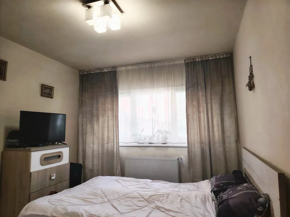 Apartament cu 2 camere, 41 mp, parcare, zona VIVO