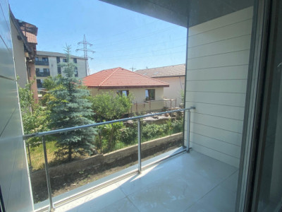 2 camere, 52 mp, 2 balcoane – parțial finisat, perfect de amenajat