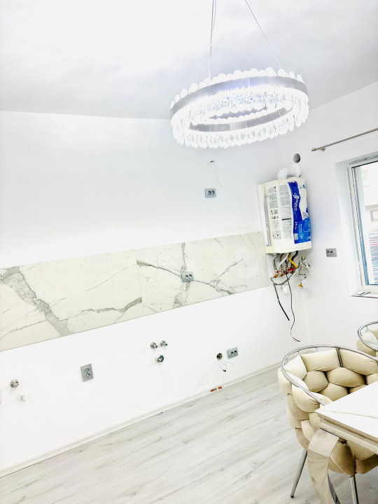 Casă duplex 5 camere - 120 mp utili - casa smart - zona Terra, Florești!