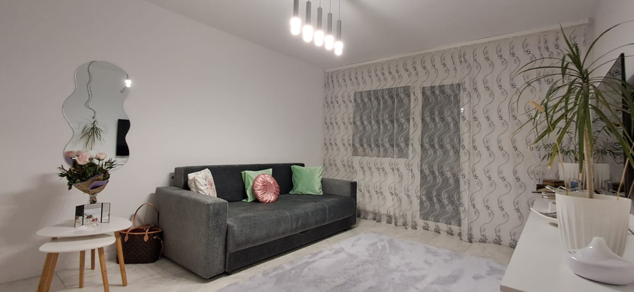 Apartament cu 2 camere ,decomandat de 55 mp in Manastur