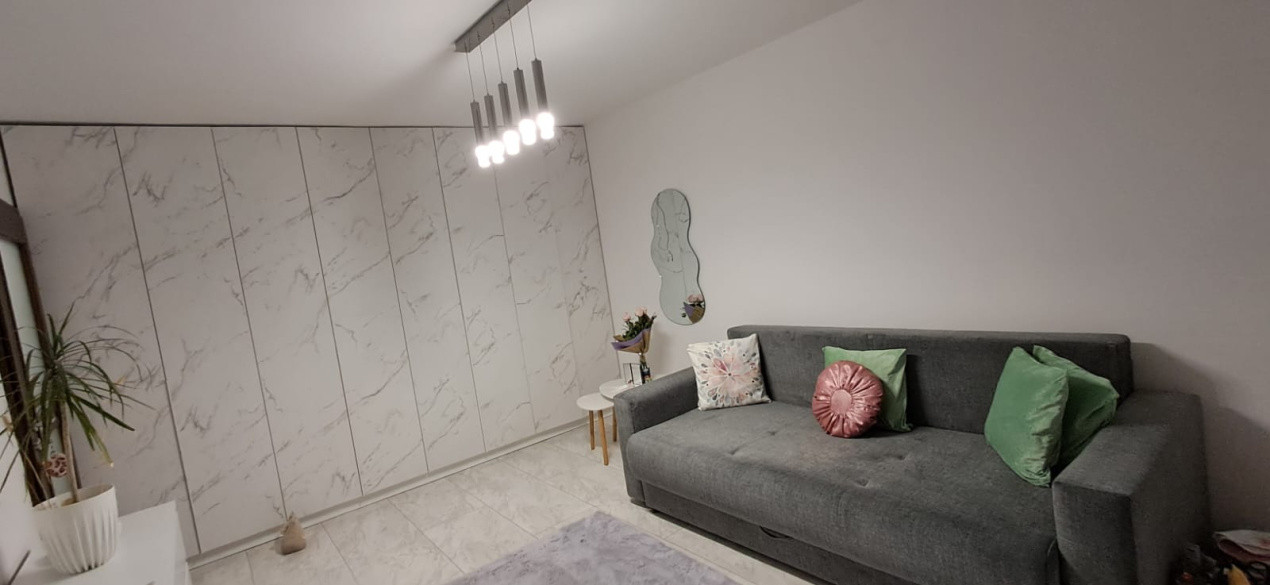 Apartament cu 2 camere ,decomandat de 55 mp in Manastur