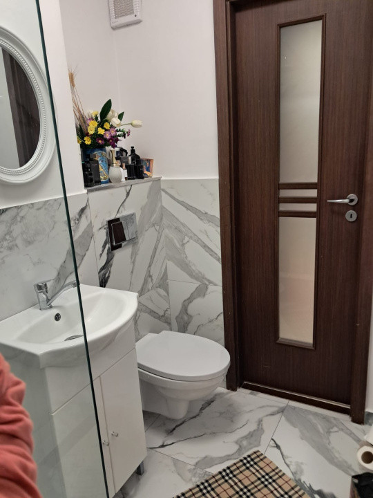 Apartament cu 2 camere ,decomandat de 55 mp in Manastur