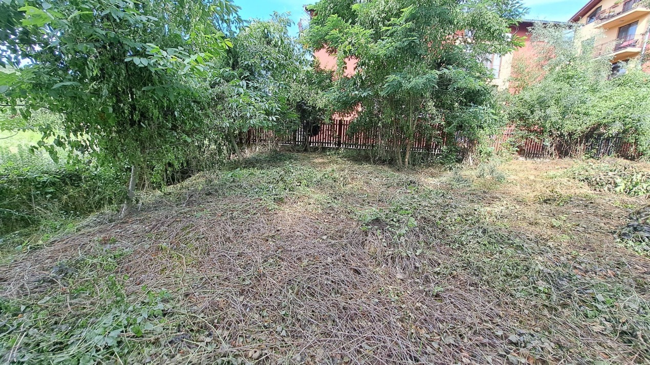 Teren pentru Casa/Duplex 1000mp Dambul Rotund/Cordos 