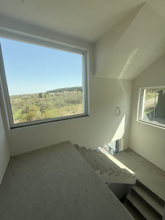 Casa unifamiliala 220 mp utili - zona restaurantului Arom, Cluj!