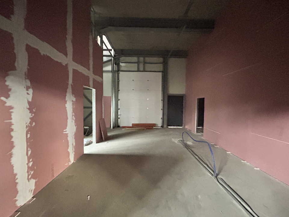 Hala de vanzare 1800mp in Baciu zona Prodvinalco P+2