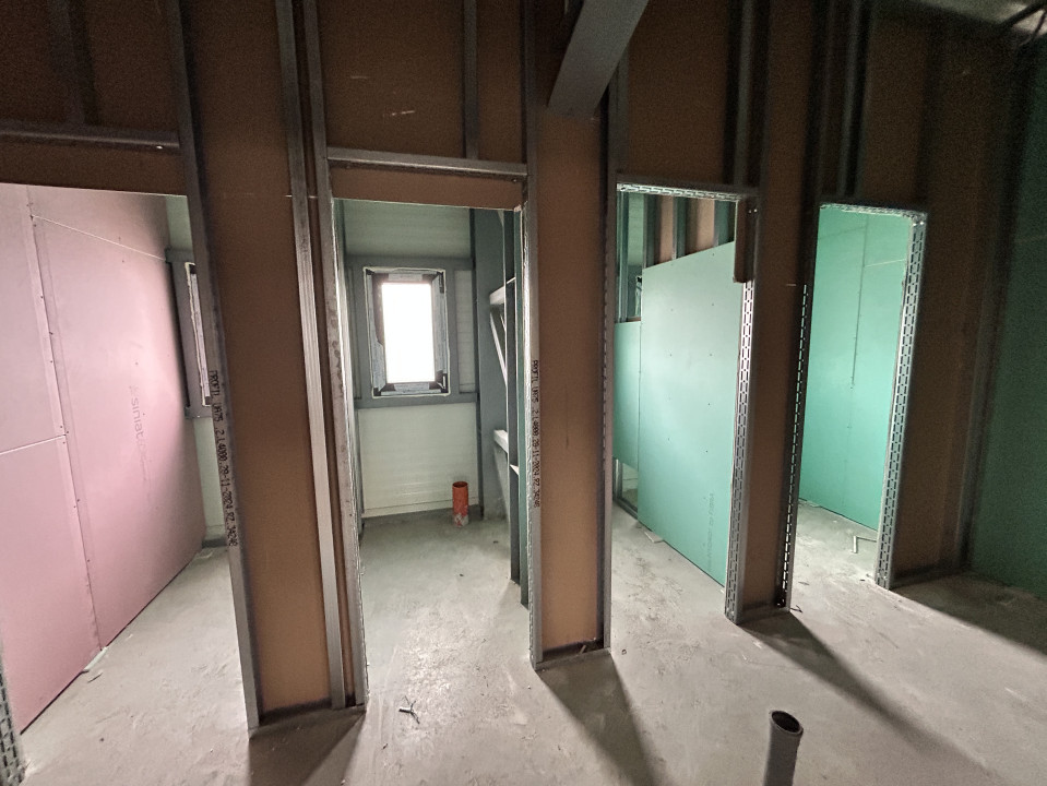 Hala de vanzare 1800mp in Baciu zona Prodvinalco P+2