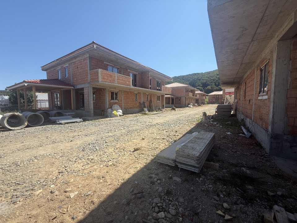 Casa tip duplex 5 camere - Gilau, Cluj!