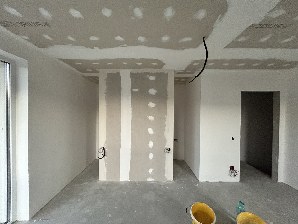 Duplex semifinisat Chinteni 120mp utili in ansamblu privat de case 