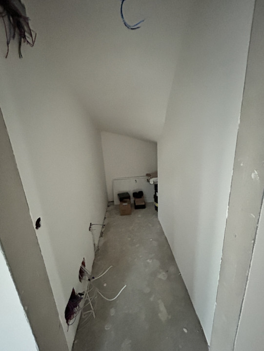 Duplex semifinisat Chinteni 120mp utili in ansamblu privat de case 