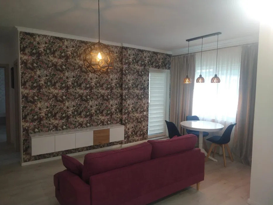 Apartament cu 2 camere, 50 mp, parcare, zona Terra