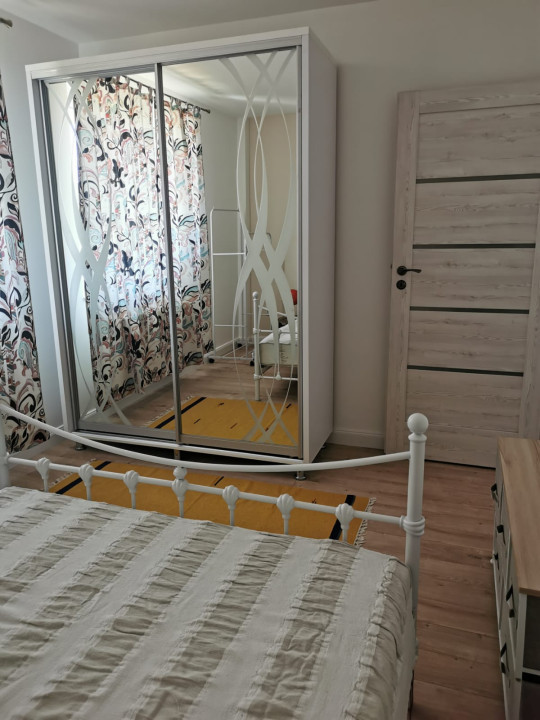 Apartament cu 2 camere, 42 mp, balcon, zona Urusagului