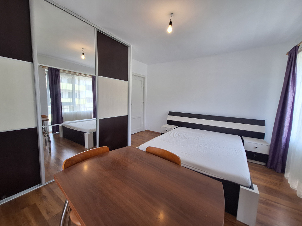 Apartament cu 2 camere, 57 mp, terasa, zona Porii