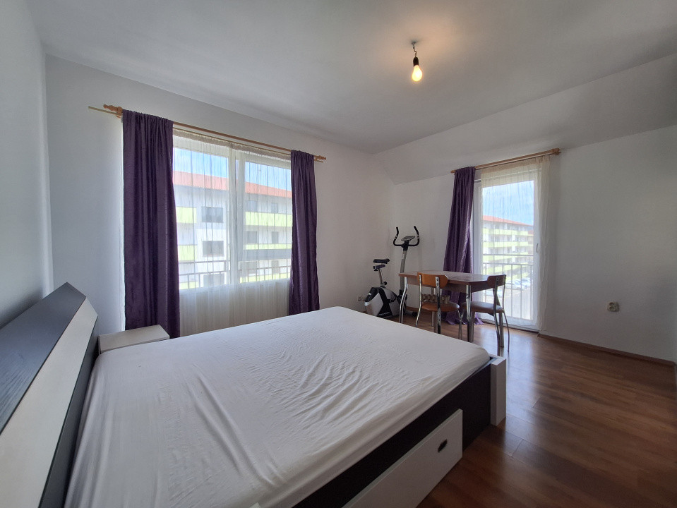 Apartament cu 2 camere, 57 mp, terasa, zona Porii