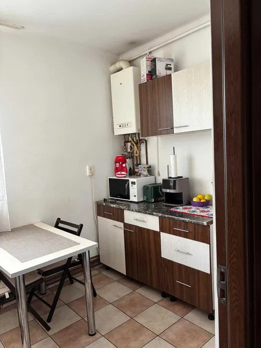 Apartament cochet cu 2 camere, 47 mp, etaj intermediar, zona strazii Horea