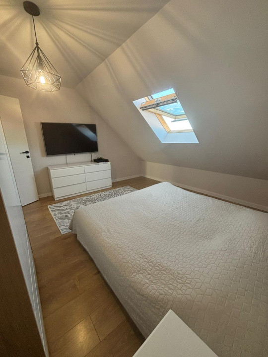 Apartament cu 3 camere, 60 mp, terasa, zona Cetatii