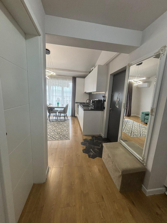 Apartament cu 3 camere, 60 mp, terasa, zona Cetatii