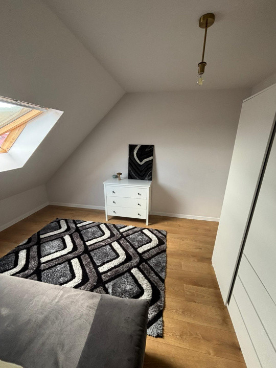 Apartament cu 3 camere, 60 mp, terasa, zona Cetatii