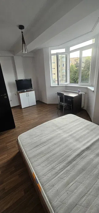 Apartament 3 camere, decomandat, 75 mp utili, renovat recent, Mărăști