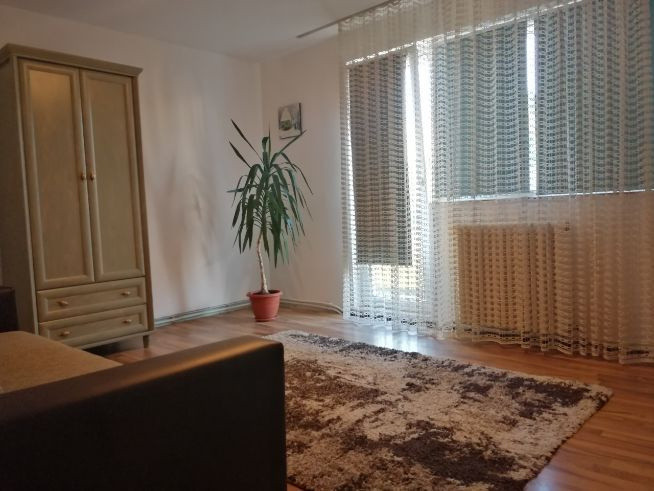 Apartament 4 camere, 82 mp utili, balcon, parcare, Mănăștur