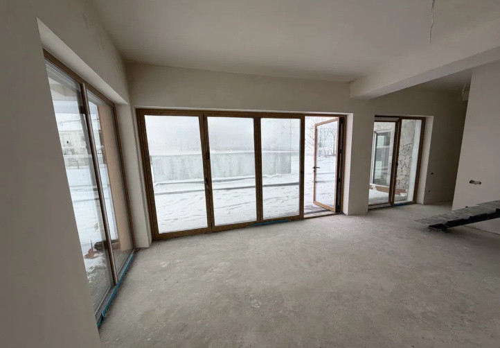 Casa de lux, piscina, garaj, 120mp utili, 550 mp curte