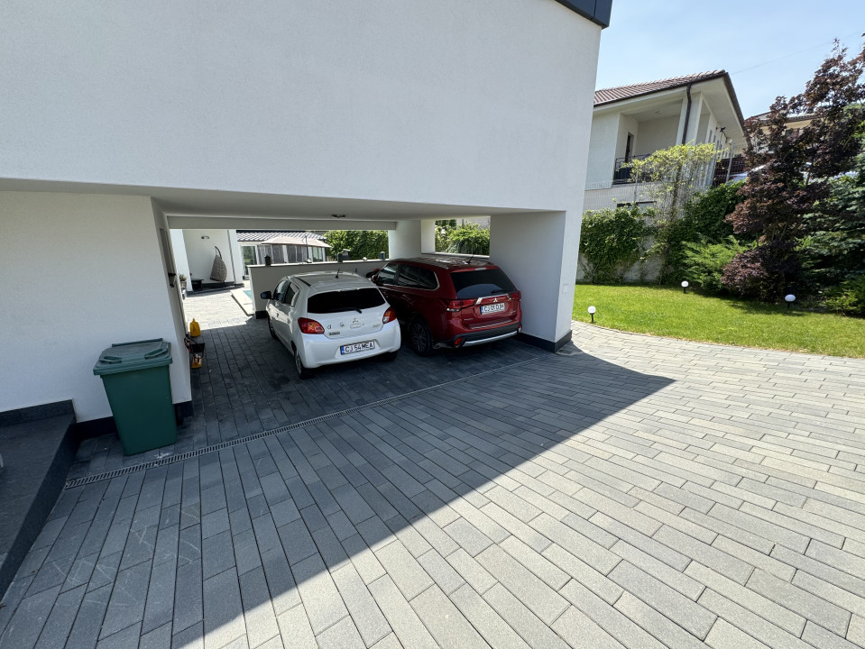 Casa Individuala De Inchiriat, Piscina, 225mp, Zona Teilor