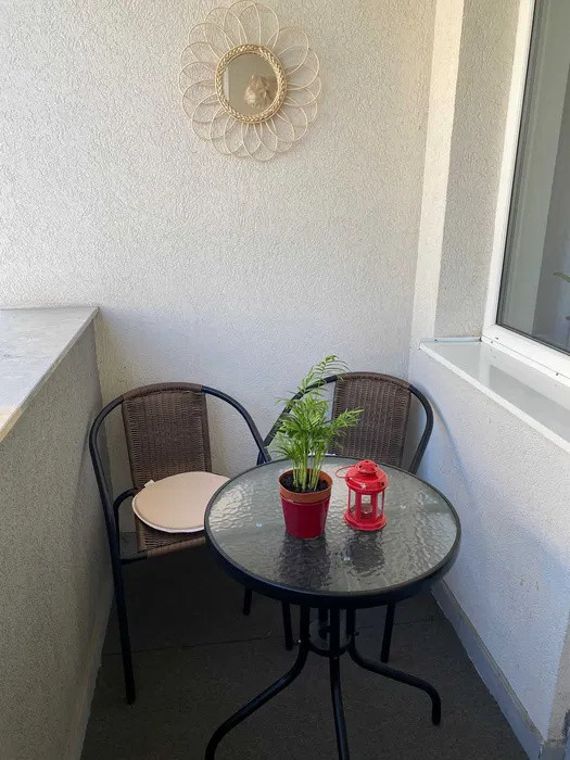 Apartament cu 2 camere, 42 mp, balcon, zona BMW