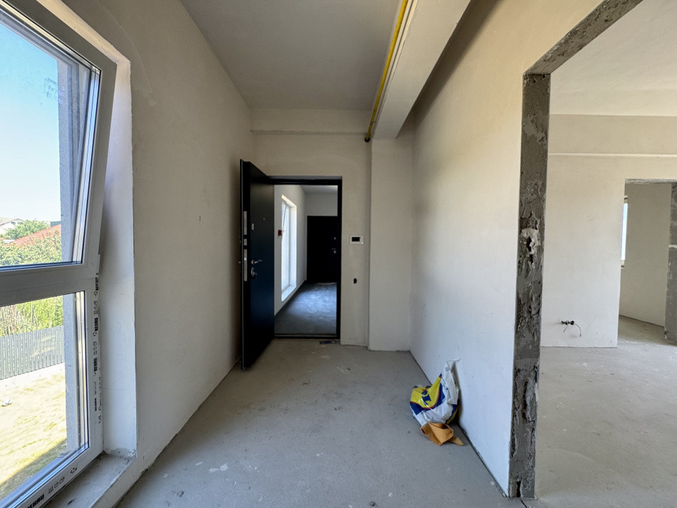 Apartament 3 camere, etajul 1, 90 mp utili, 2 balcoane, zona Pod IRA