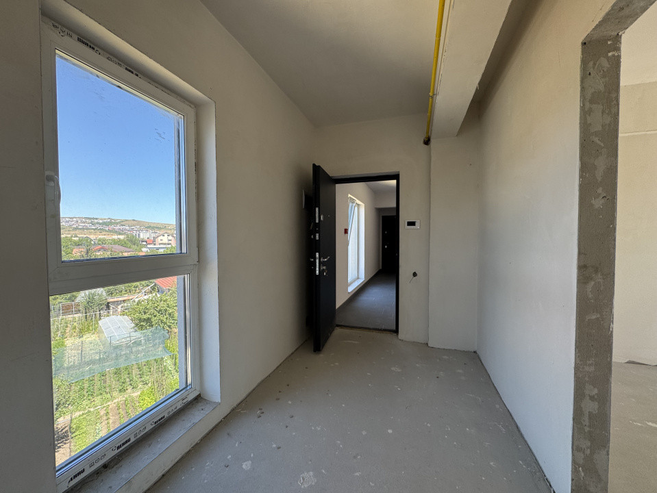 Apartament 3 camere, etajul 3, 86 mp utili, 2 balcoane, zona Pod IRA