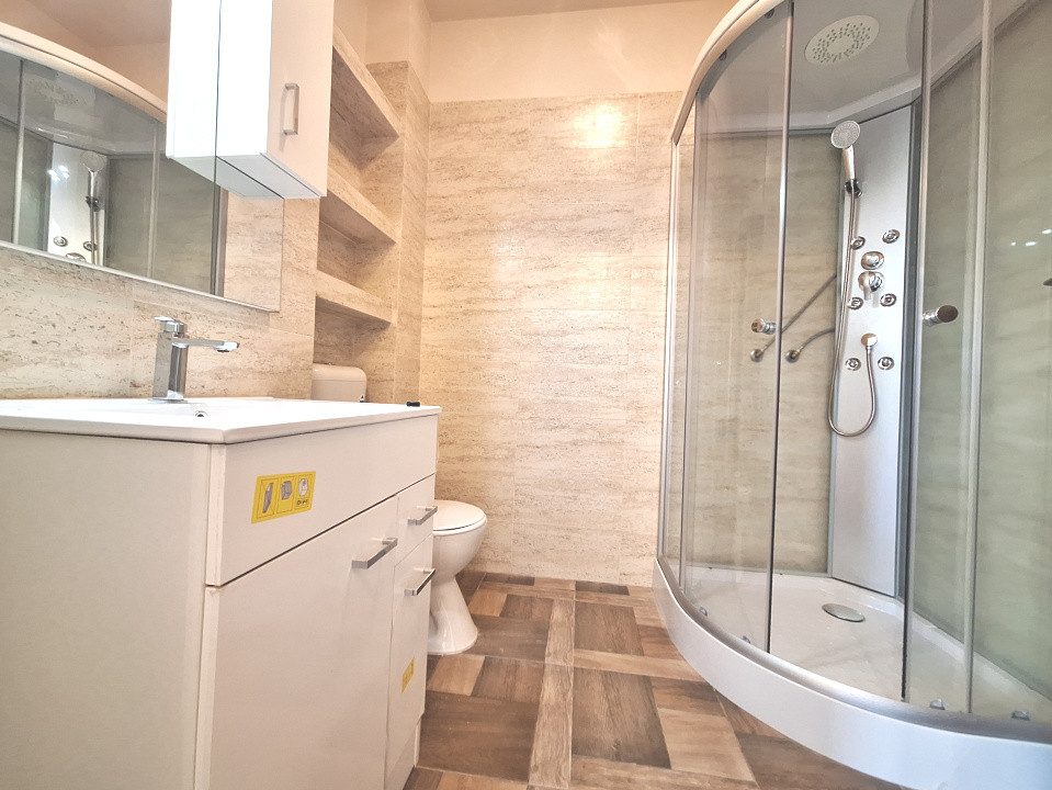 Apartament cu 3 camere, 86 mp, parcare, zona BMW