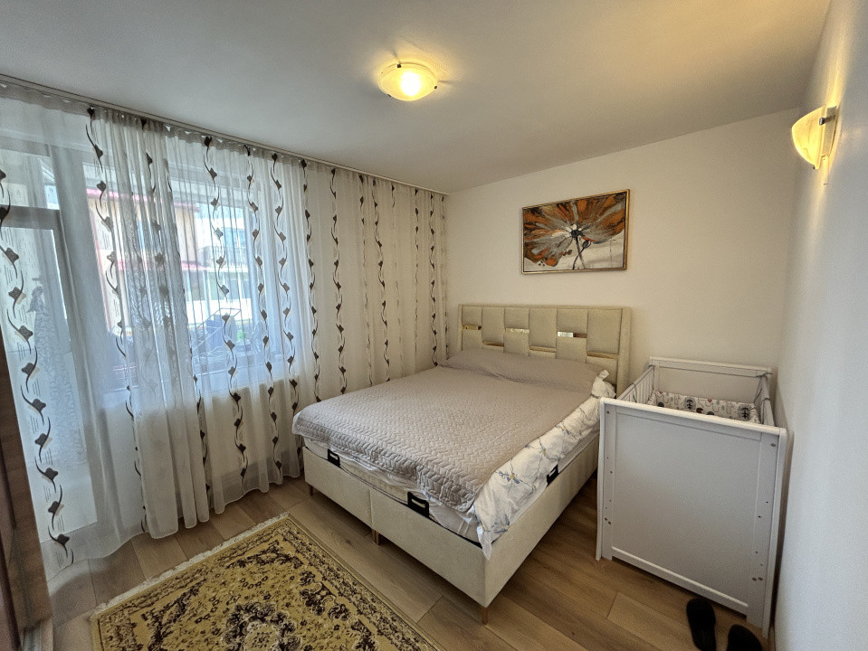 Apartament la cheie cu 3 camere 67mp etaj 1 / parcare zona Terra 